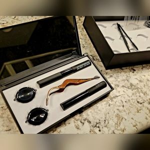 Lashify Control Kit and extra lashes
